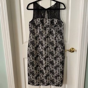 Adrianna Papell black and white floral print dress, size 14